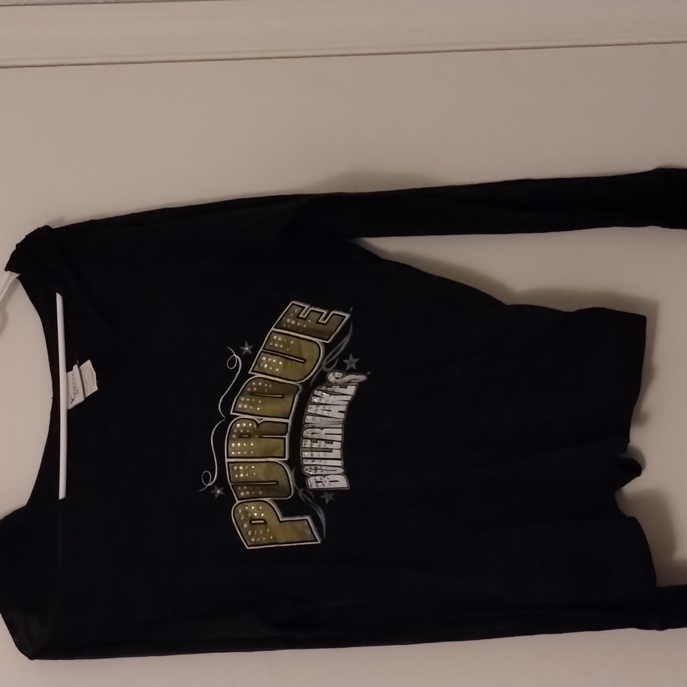 🌻 3/$12 item - Long sleeve Purdue Tshirt